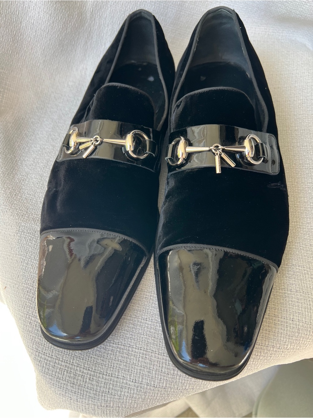 Gucci Black Patent & Suede Slip-On Loafers with Silver Bit - Picture 8 of 16